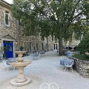 Domaine De L'eau Vive Hotel